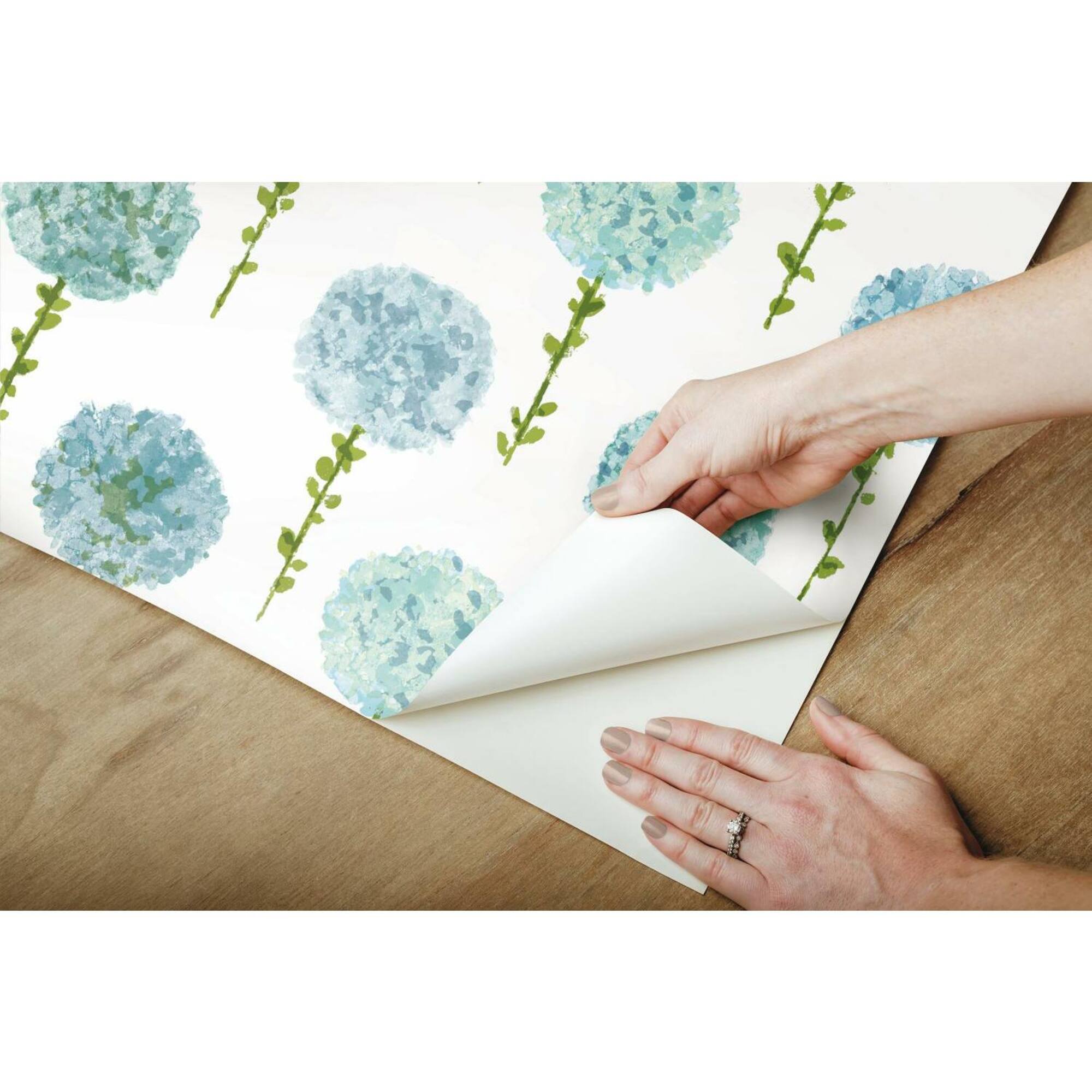 RoomMates Mum Floral Peel & Stick Wallpaper